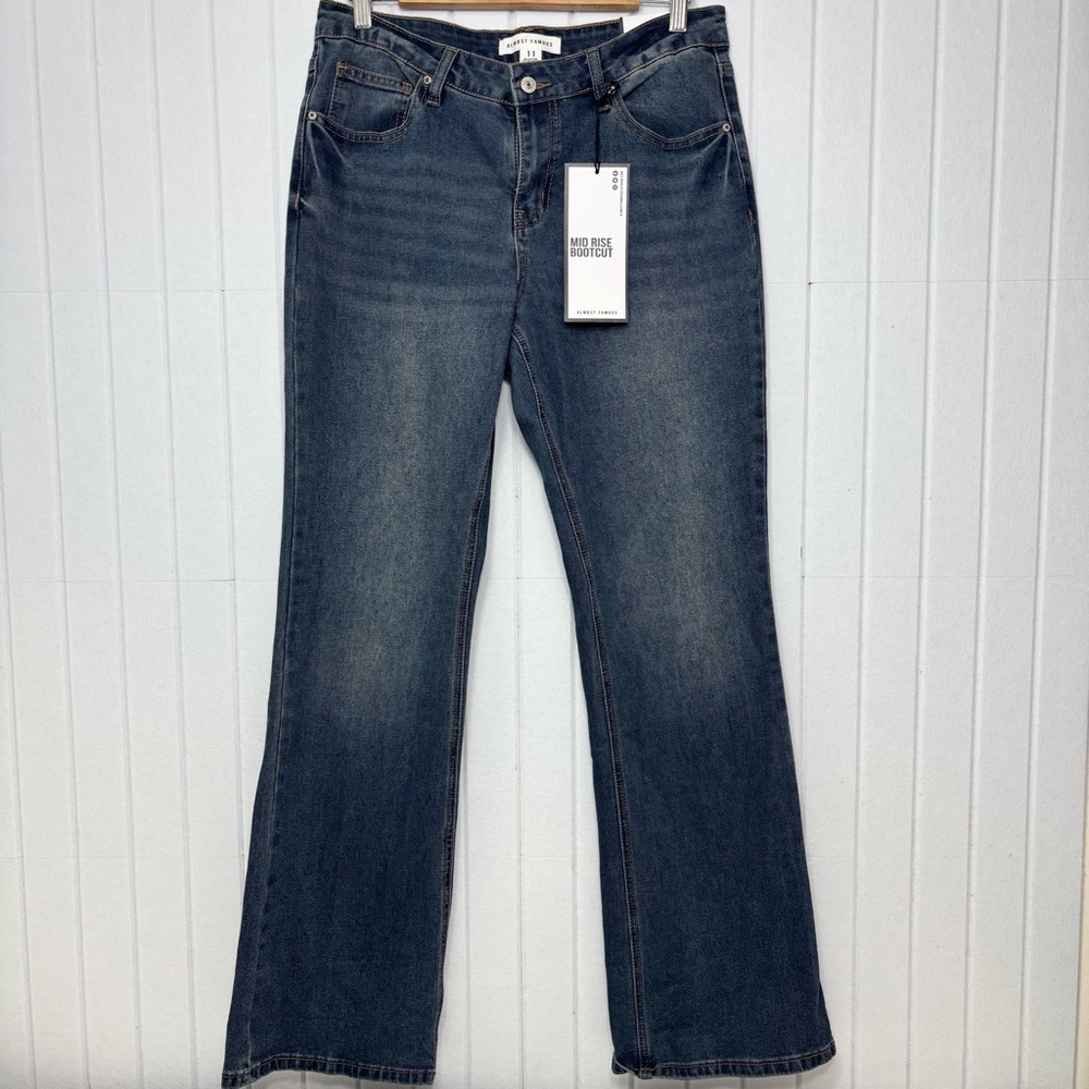 Almost Famous Mid Rise Bootcut Dark Blue Jeans size‎ 11